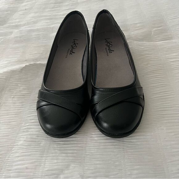🆕 Life Stride Velocity 02 Flex Comfort Loyal Ballerina Flats Black size 10W - Picture 3 of 8